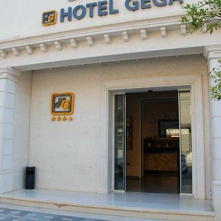 Hotel Gega ベラト エクステリア 写真